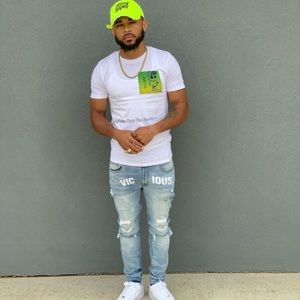 Meet your Posher, Pierre